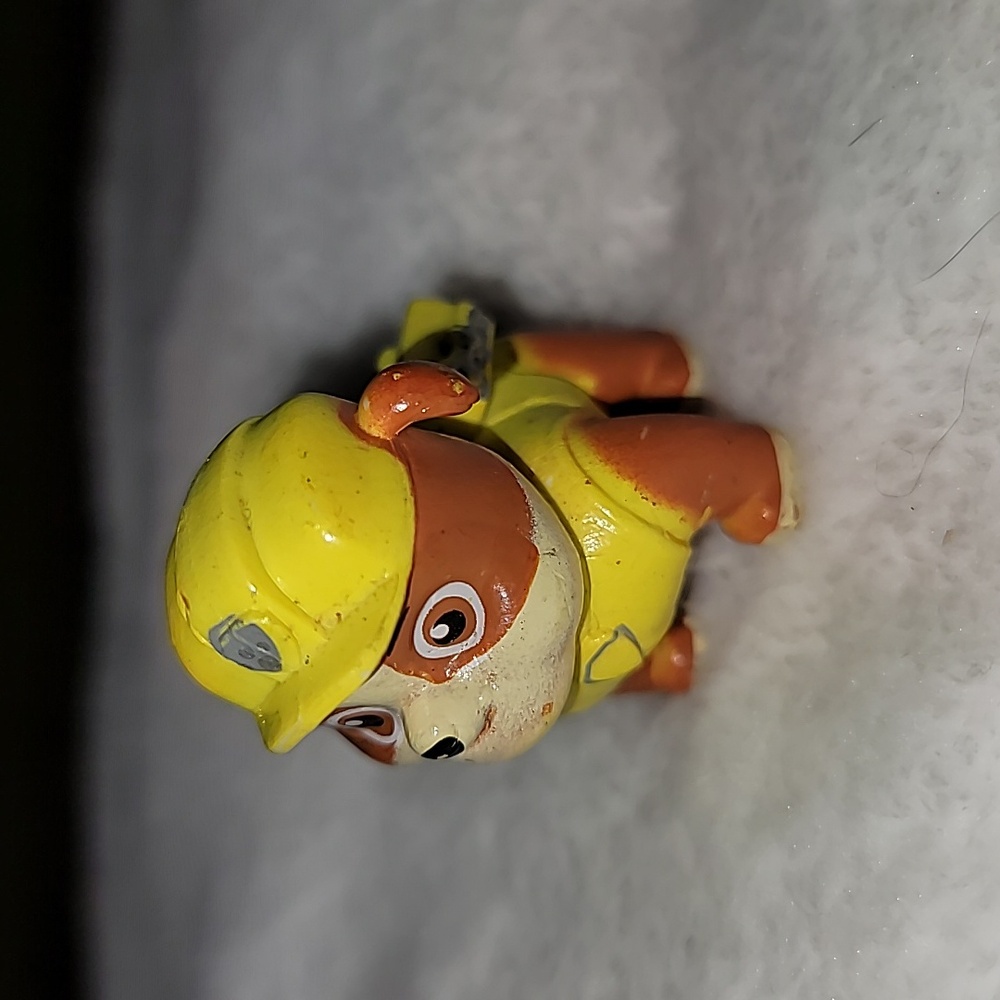 Mini RUBBLE Yellow Paw Patrol Figure 1.5 ACTION Figure